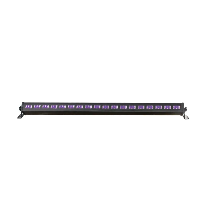 Lumière noire LED UV Power : 12 à 24 LEDs de 3 Watts